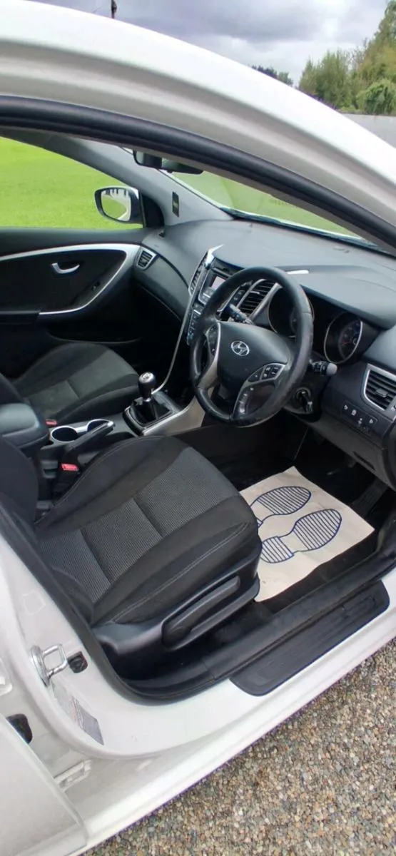 hyundai i30 - Image 2