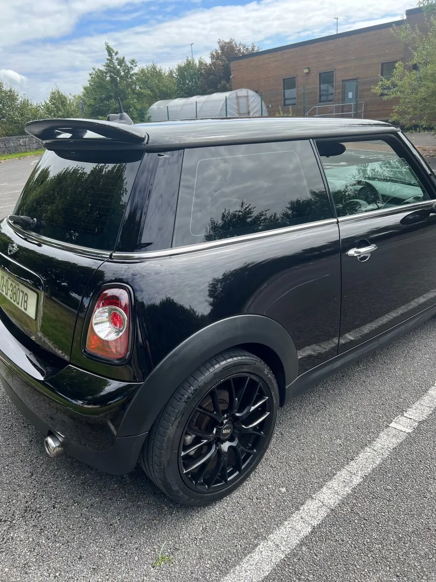 2012 Black Mini Cooper - Image 4