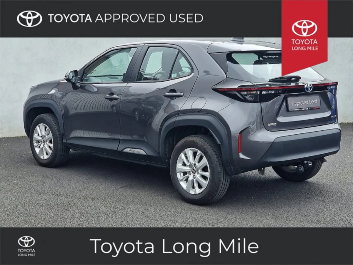 Toyota Yaris Cross 1.5 Hybrid Luna 5dr - Image 3