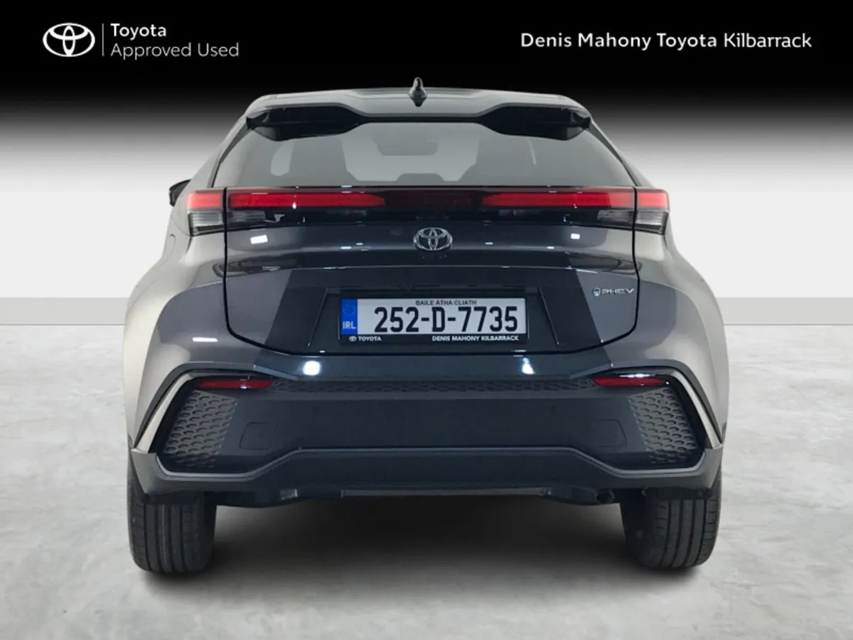 Toyota C-HR PHEV SOL DEMO - Image 4