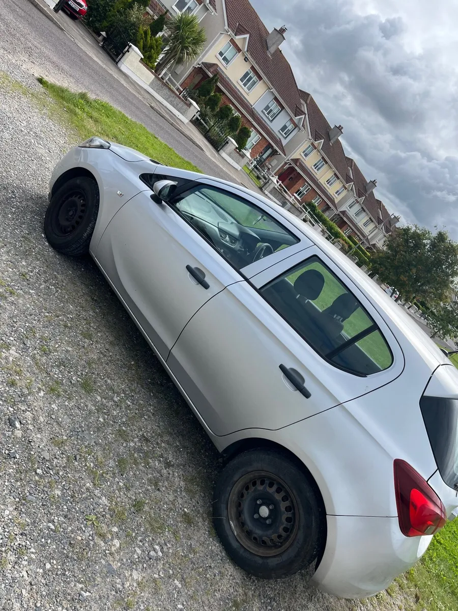Opel Corsa 2017 - Image 4