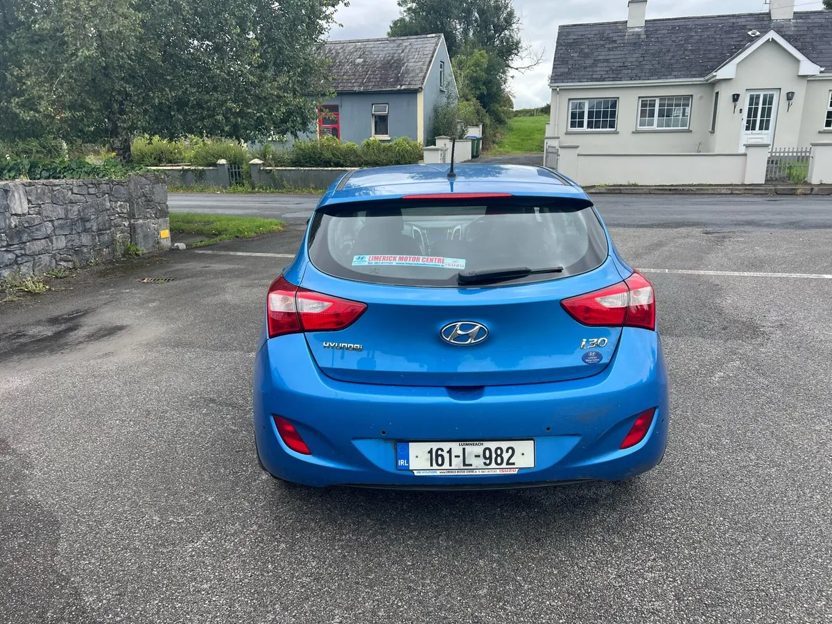 2016 Hyundai i30 1.6 crdi 110bhp 6 speed nice car - Image 4
