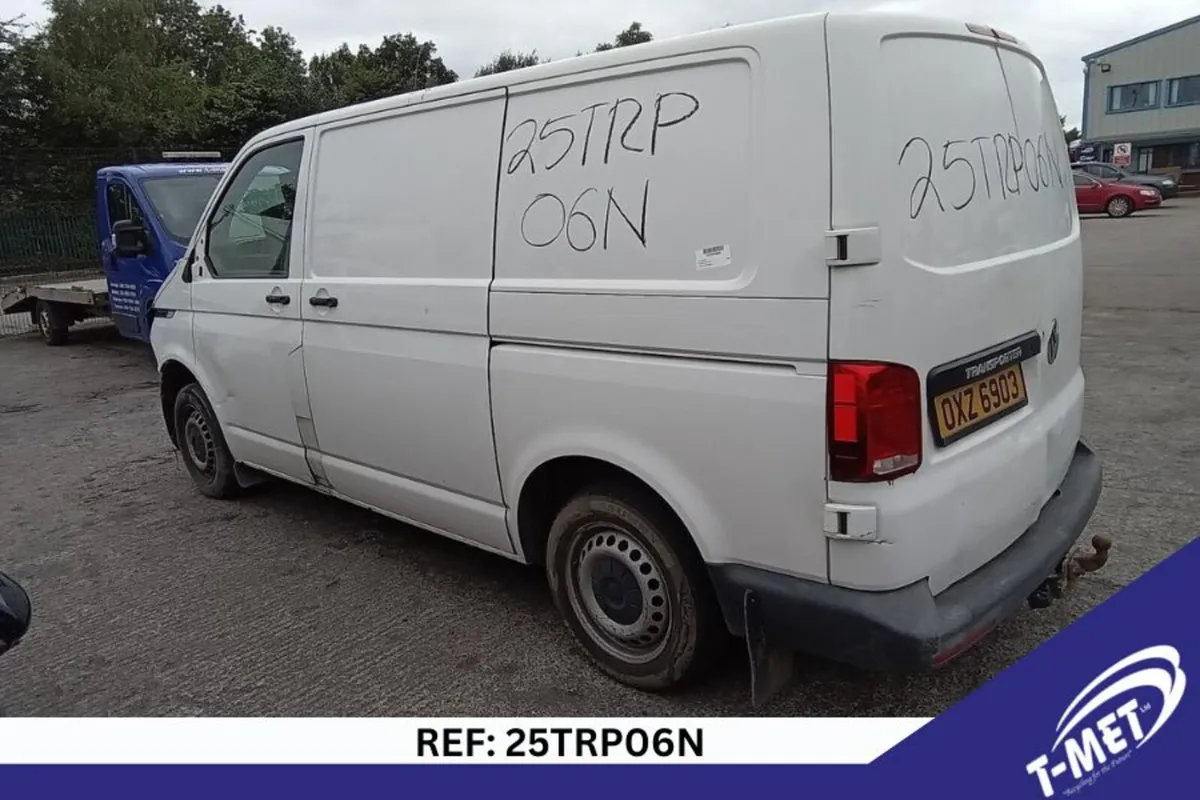 2020 VOLKSWAGEN TRANSPORTER BREAKING FOR PARTS - Image 1