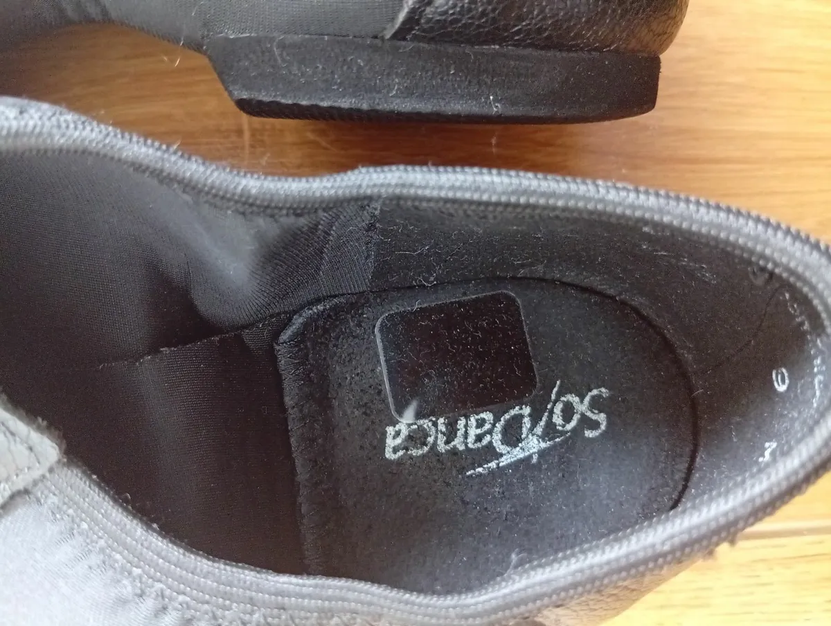 Dance ballet shoes - Image 4