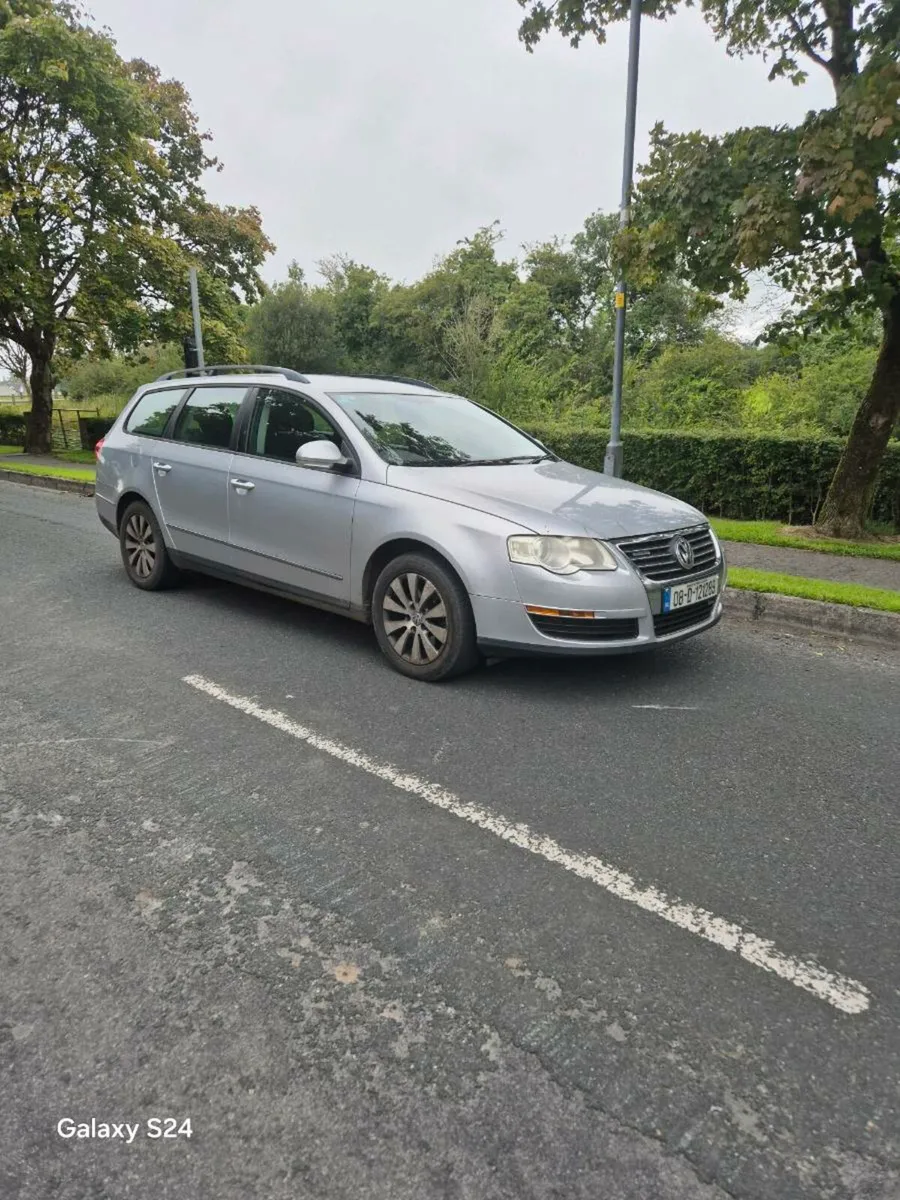 Volkswagen  Passat  08 Diesel  Estate - Image 1