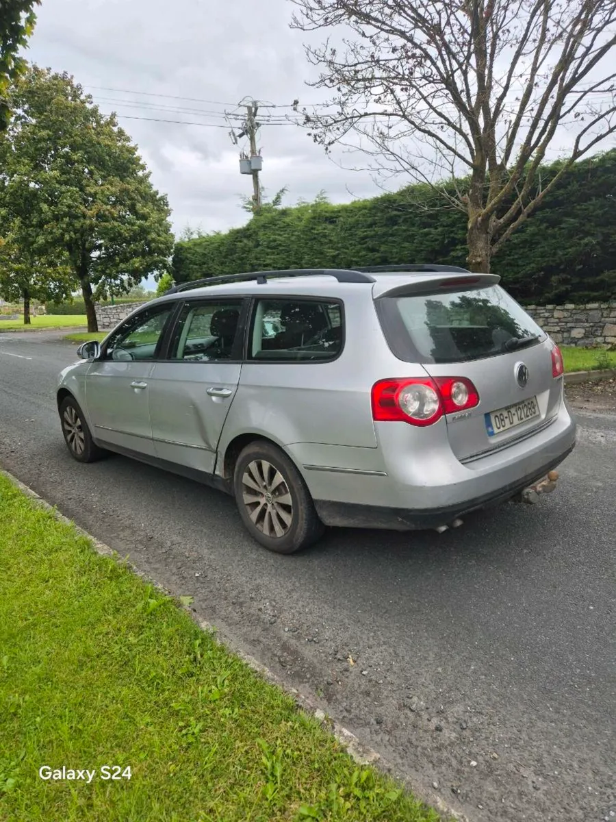 Volkswagen  Passat  08 Diesel  Estate - Image 4