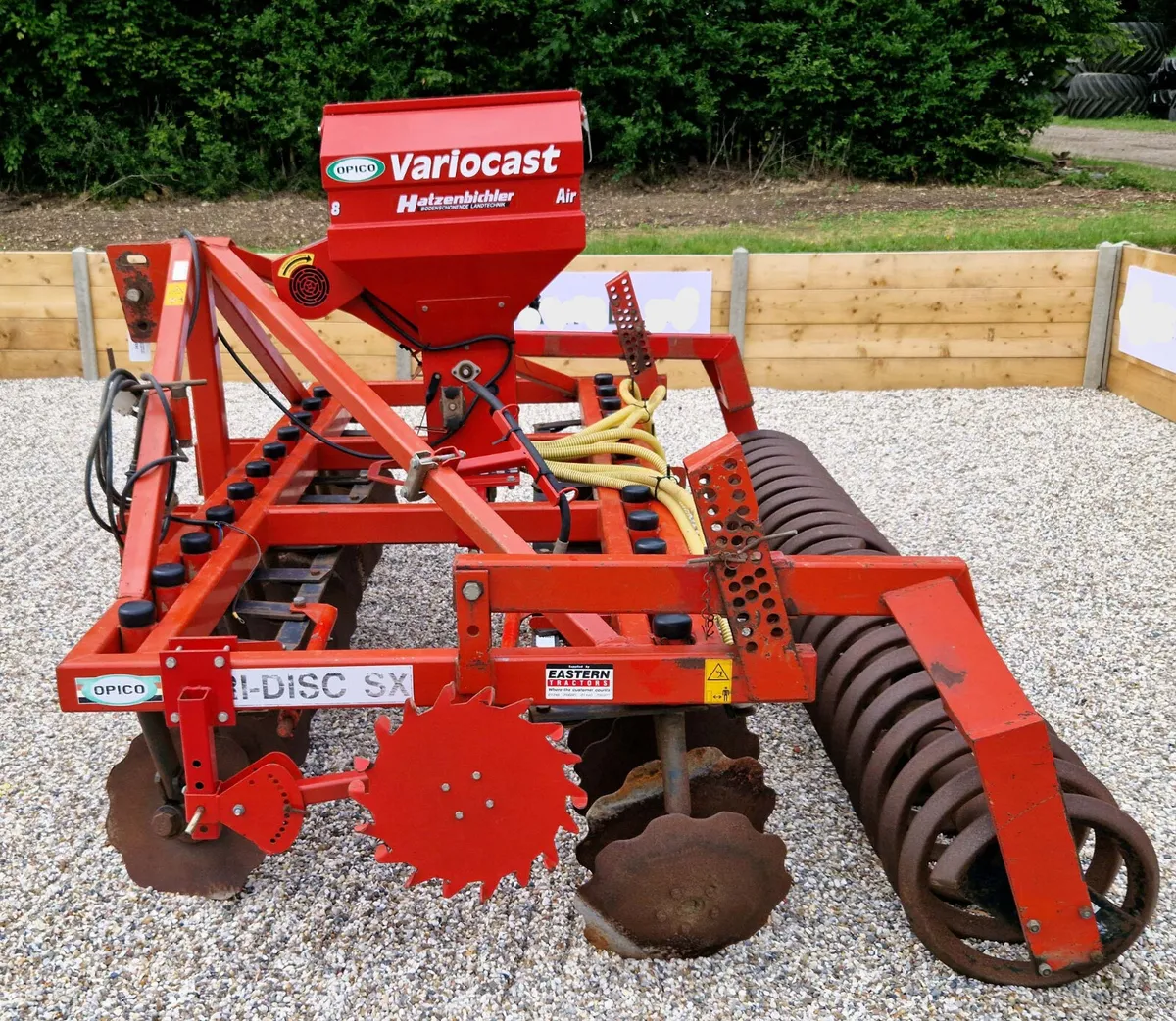 OPICO 3M VARI DISC SX & OPICO 8 OUTLET AIR SEEDER - Image 2