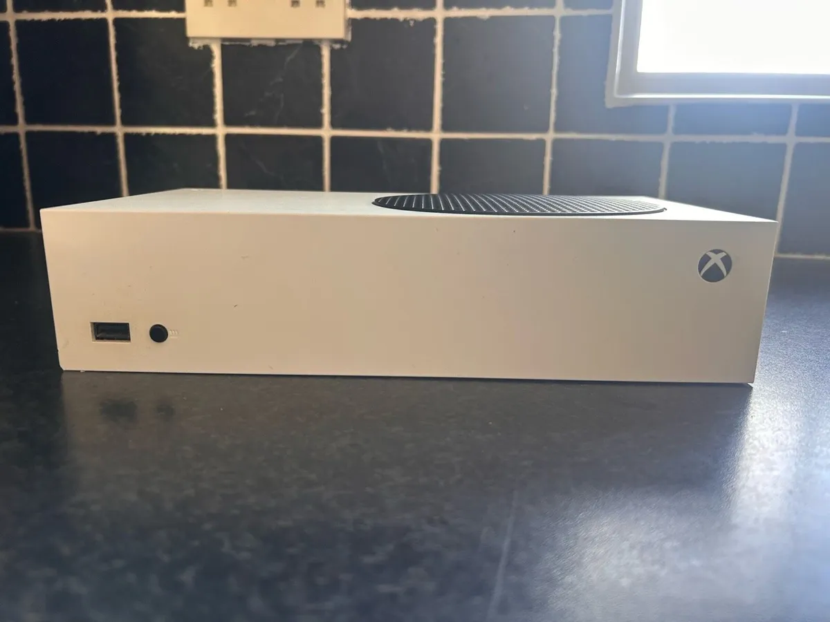 Xbox series s 512gb - Image 3