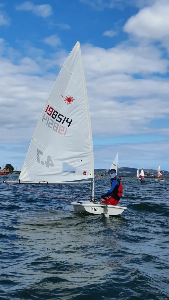 Complete Laser sailboat with all rigs - Image 1