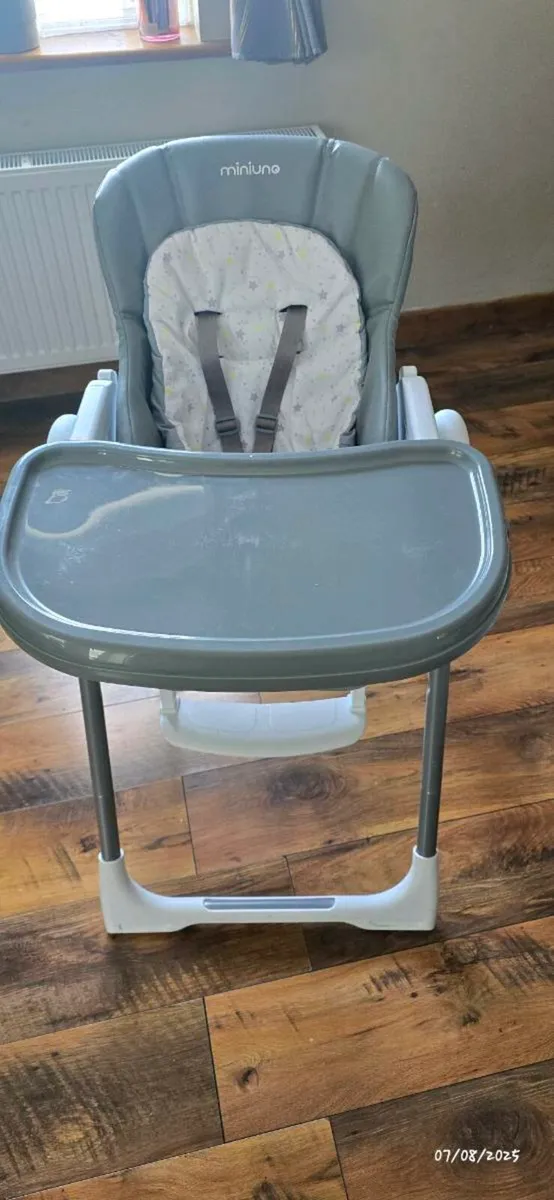 High chair - Image 2