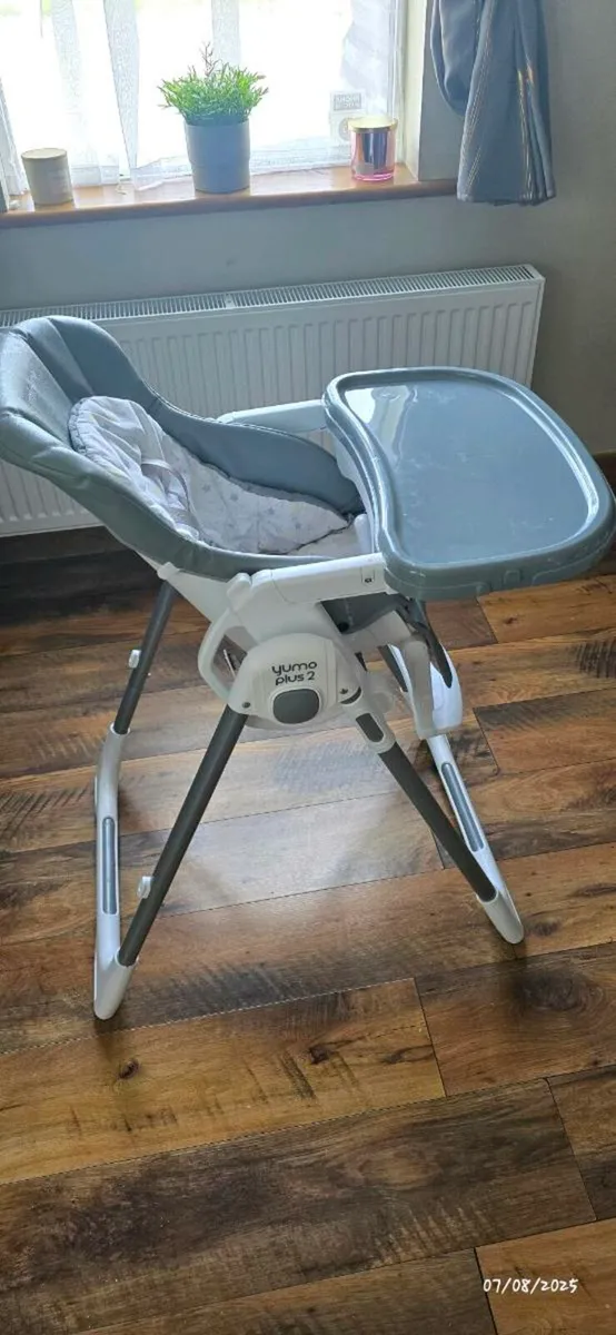 High chair - Image 3
