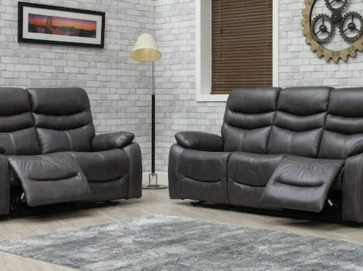 Small sofa - Image 3