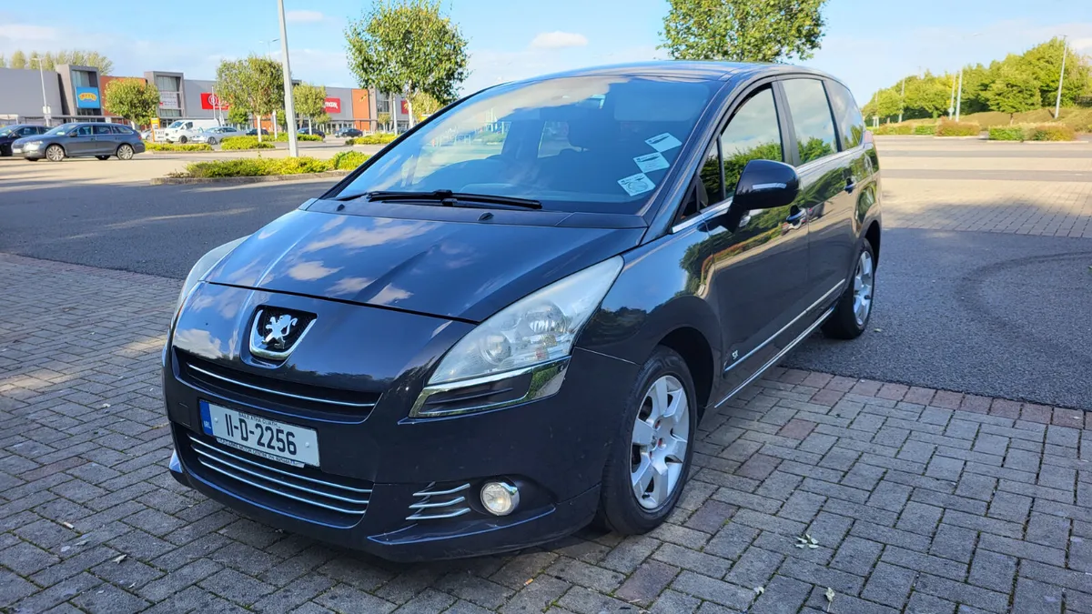 2011 Peugeot 5008 1.6 Automatic - Image 2