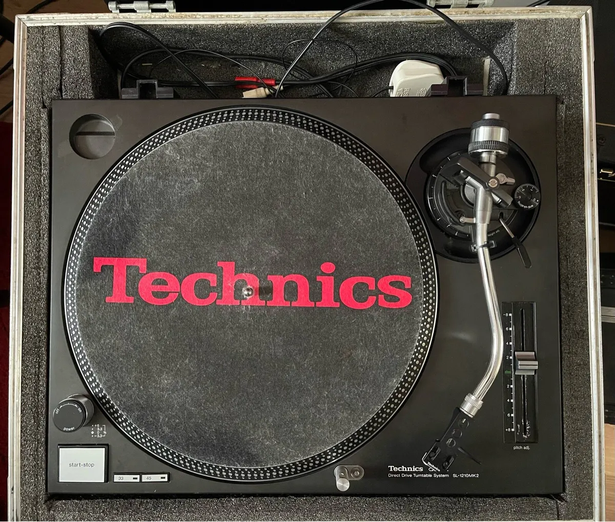 Technic 1210 Mk2 set with flight cases - Image 2