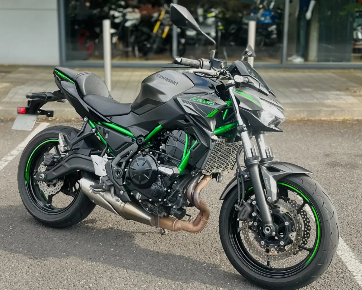 KAWASAKI Z650 - Image 2