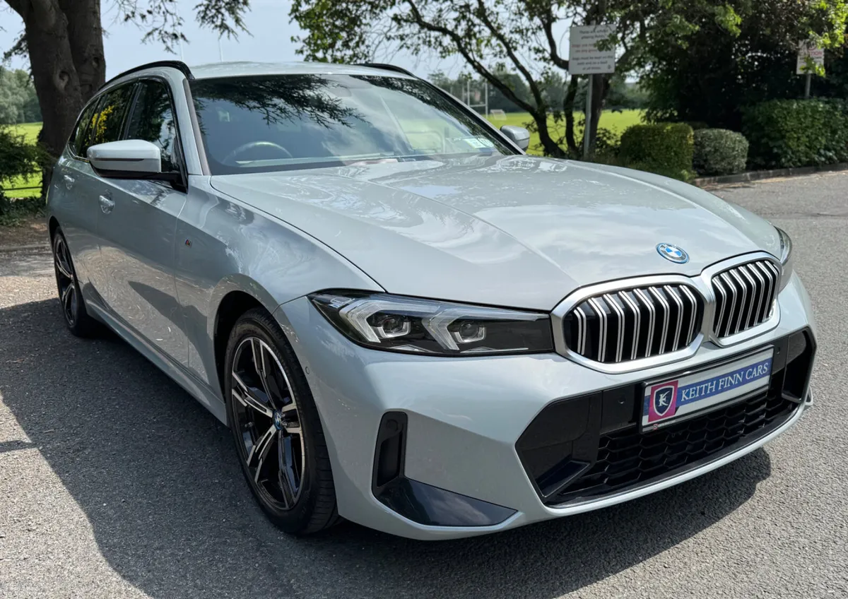 BMW 330e Touring Msport - 2024 - Image 2