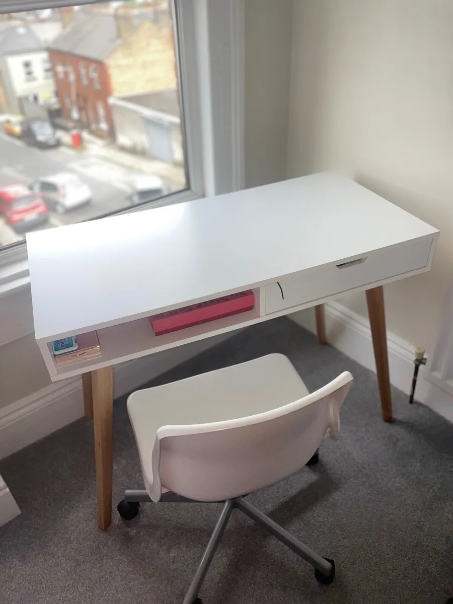 Desk - Image 1