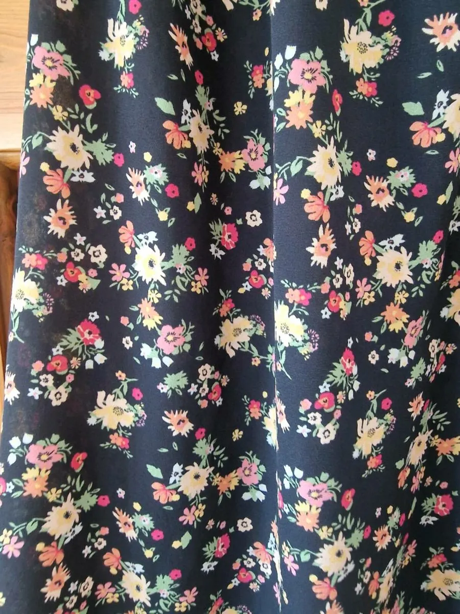 Selection of new ladies tops and shirts sz 22-24 - Image 3