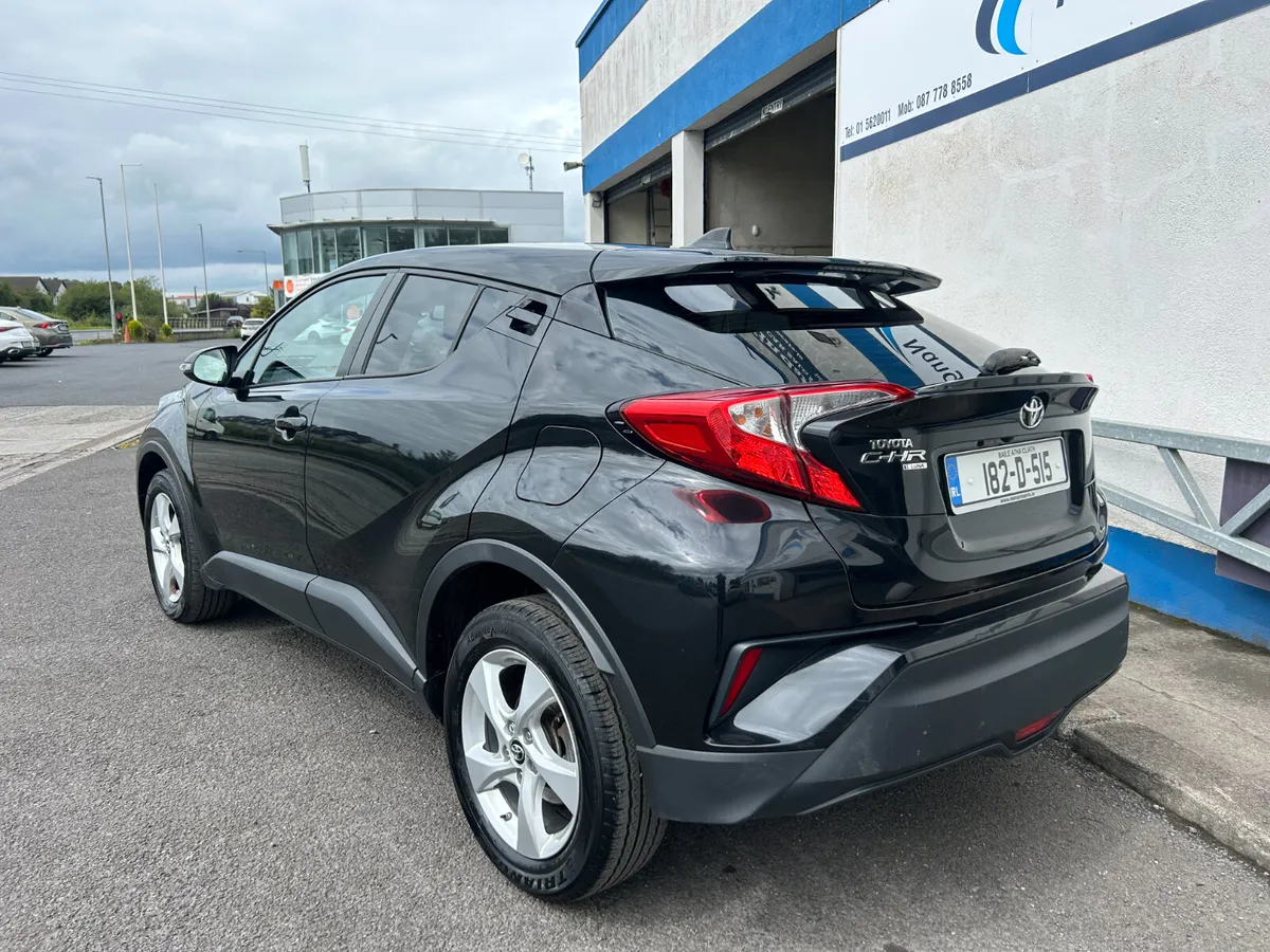 Toyota C-HR.  FINANCE AVAILABLE. TRADE IN WELCOME. - Image 3