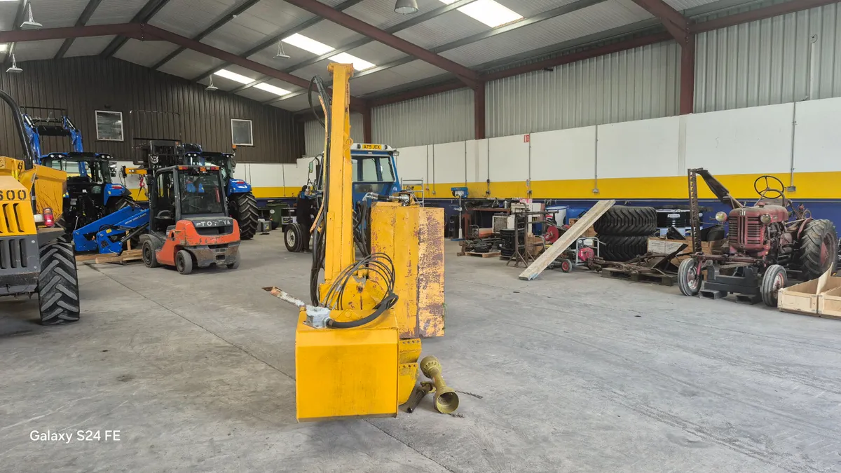 Farm machinery - Image 3