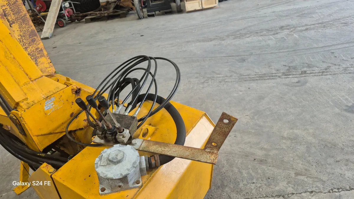 Farm machinery - Image 4