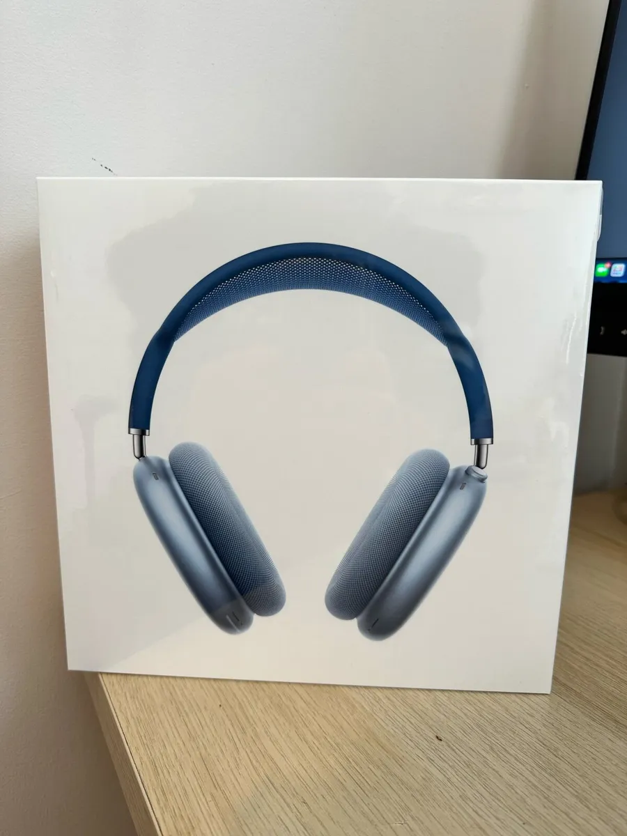 AirPods Max (2020) Sky Blue - Image 3