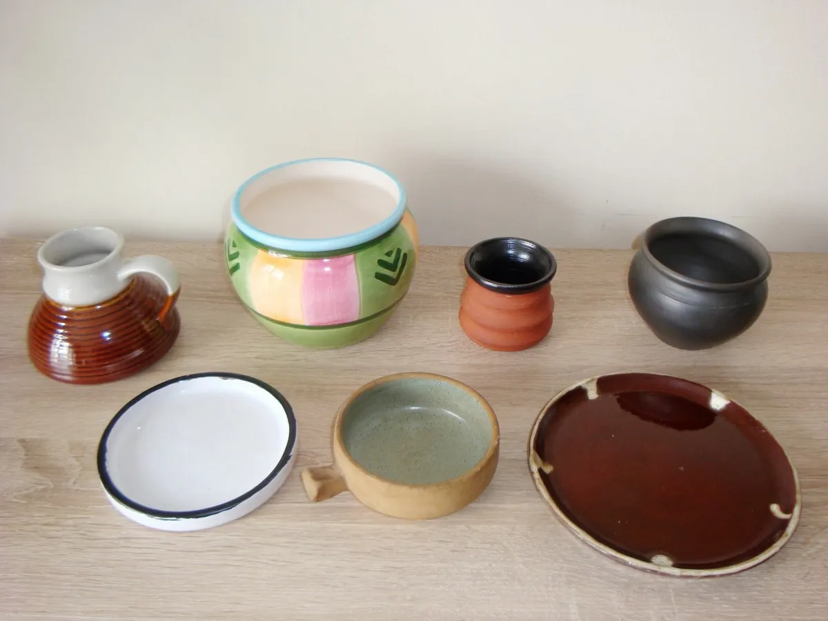 Ceramic items - Image 1