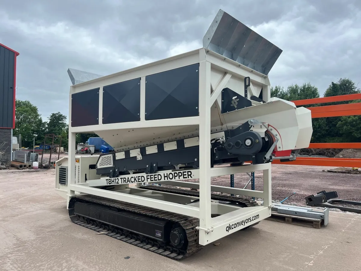 Tracked Feed Hopper - Image 1