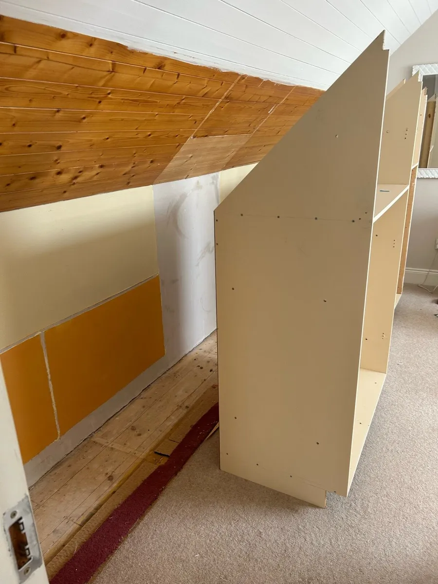 Wardrobe for dormer bungalow. - Image 4