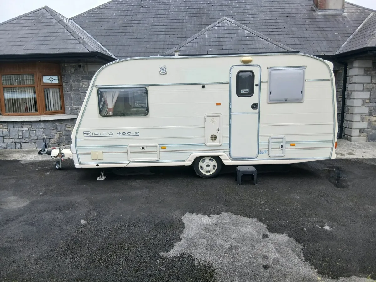 Caravan - Image 1