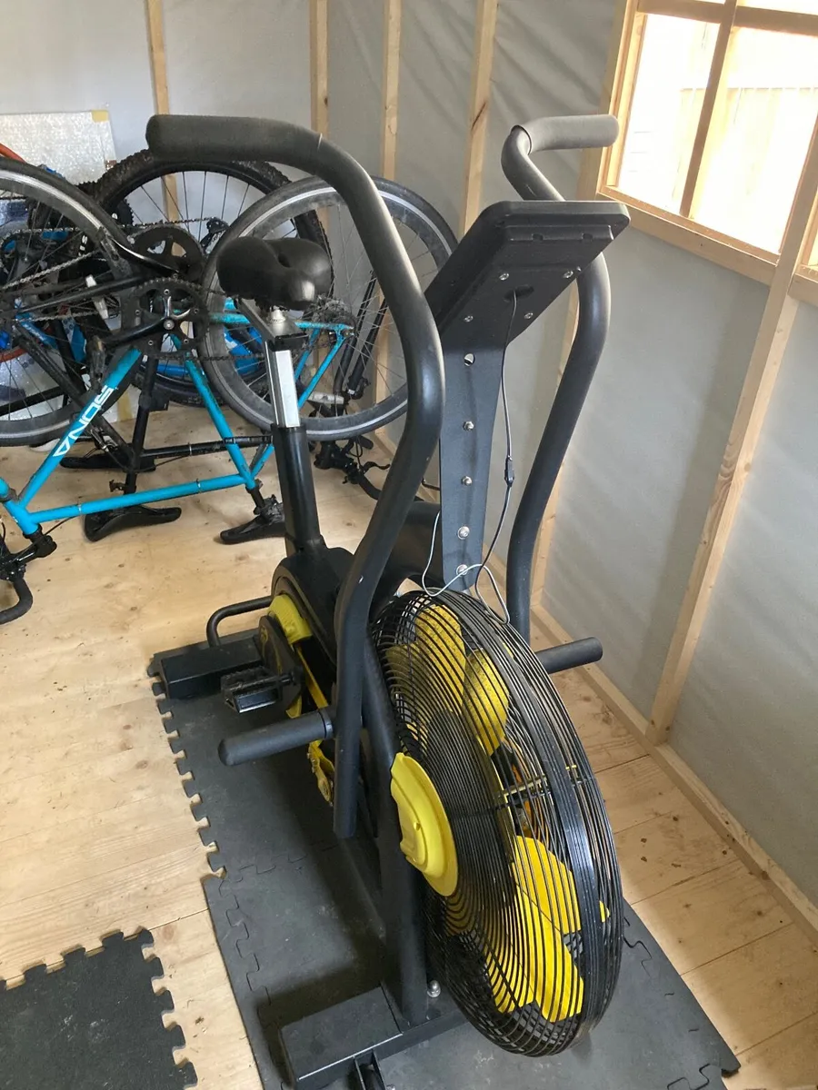 Combat bike - Image 1