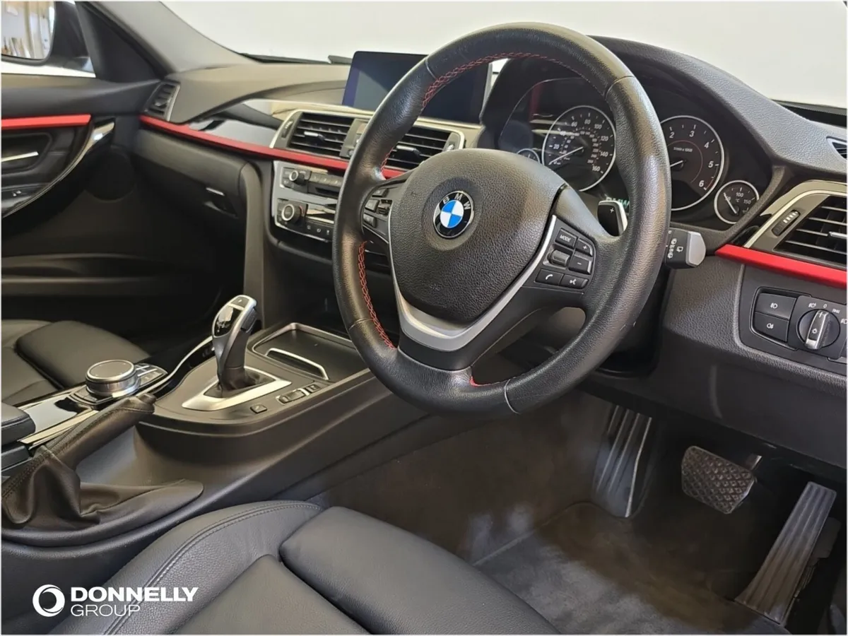 BMW 3 Series Diesel Touring Sport - Image 4