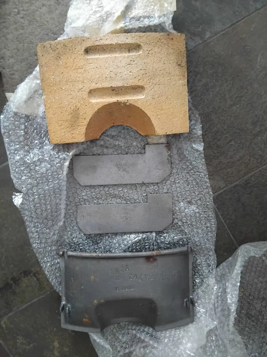 Oisin stove spare parts,wi-fi router etc. - Image 1