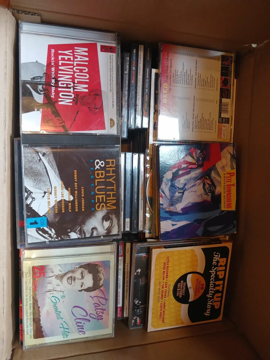 Large Collection of CDs - Image 4