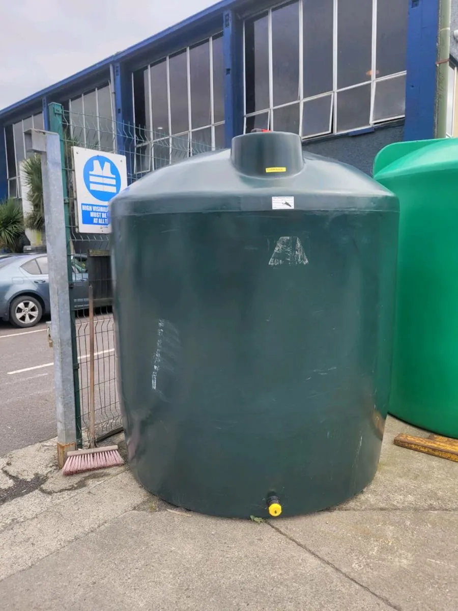 Water tanks - reduced to clear - Image 2
