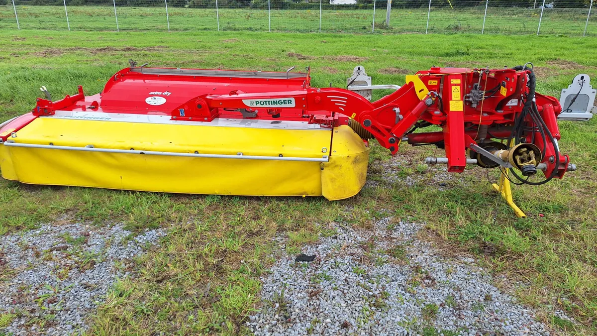 2023 SET OF POTTINGER 301 AND 302ED MOWERS - Image 4