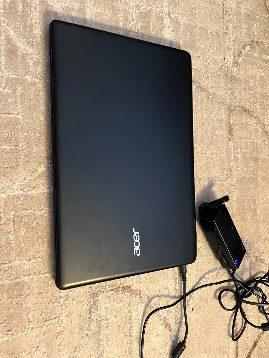 Acer touchscreen laptop - Image 4