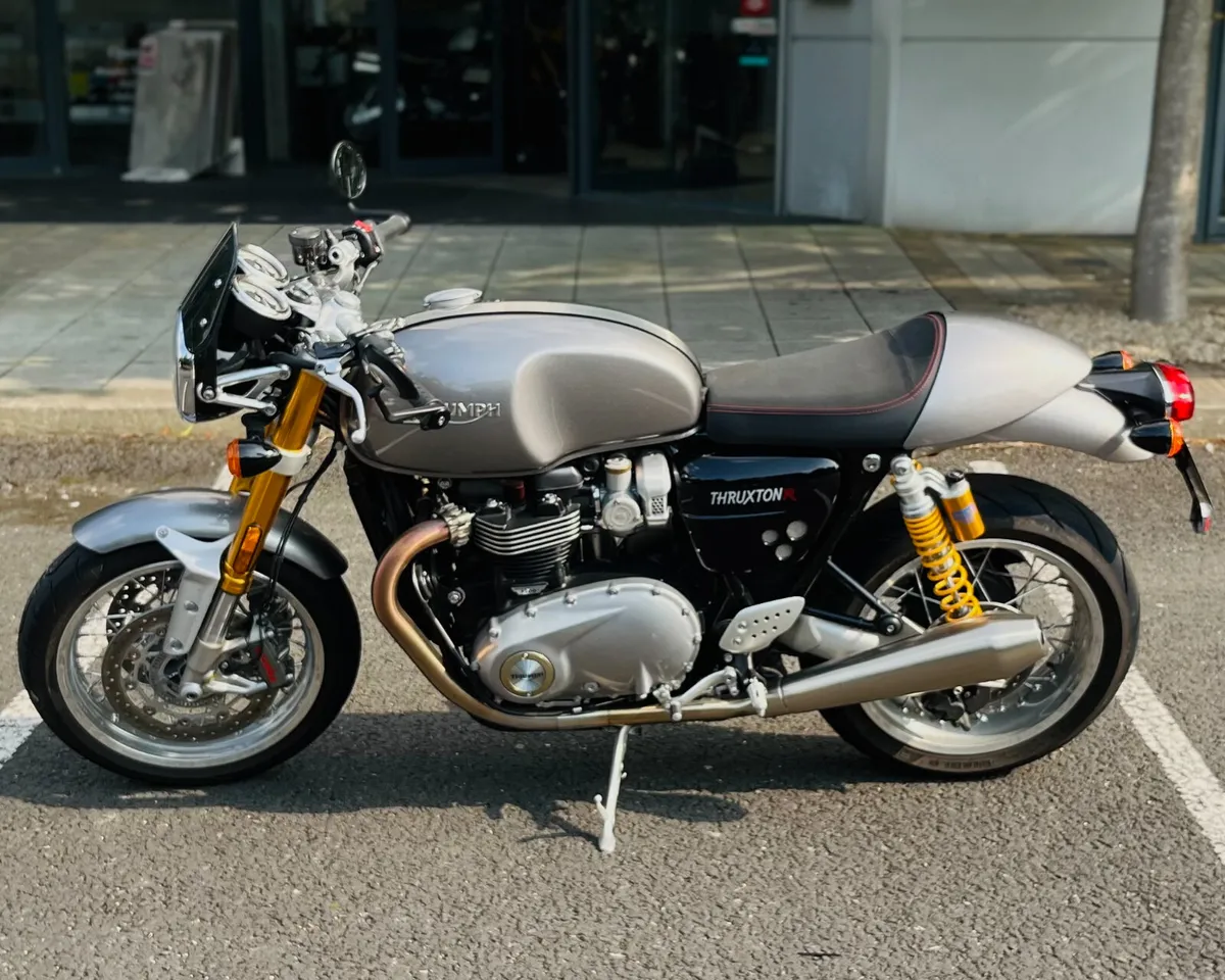 TRIUMPH THRUXTON - Image 4