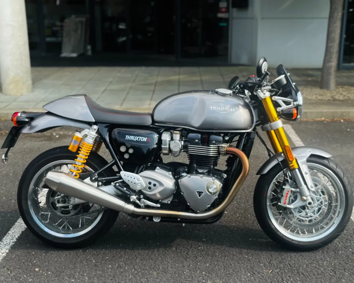 TRIUMPH THRUXTON - Image 1