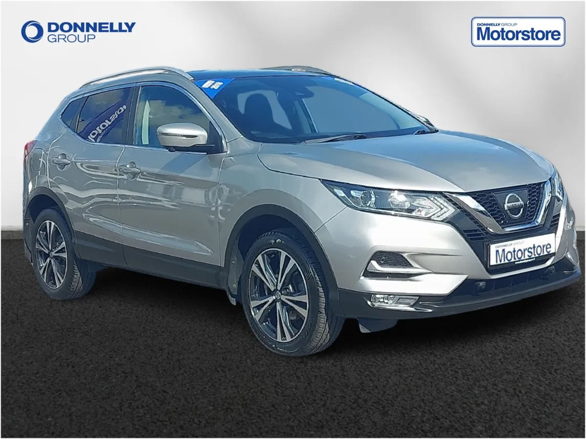 Nissan Qashqai Hatchback N-Connecta - Image 1