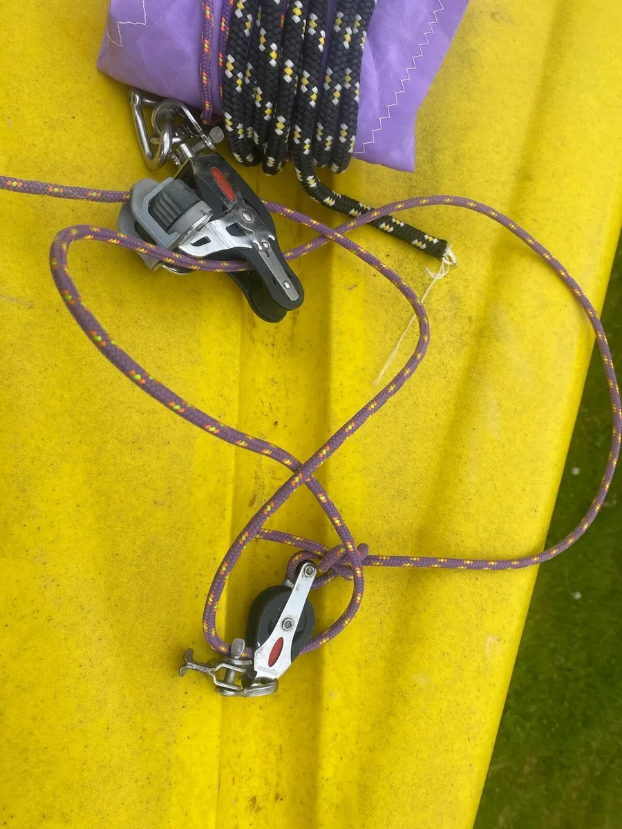 Topaz sailing Dinghy - Image 3