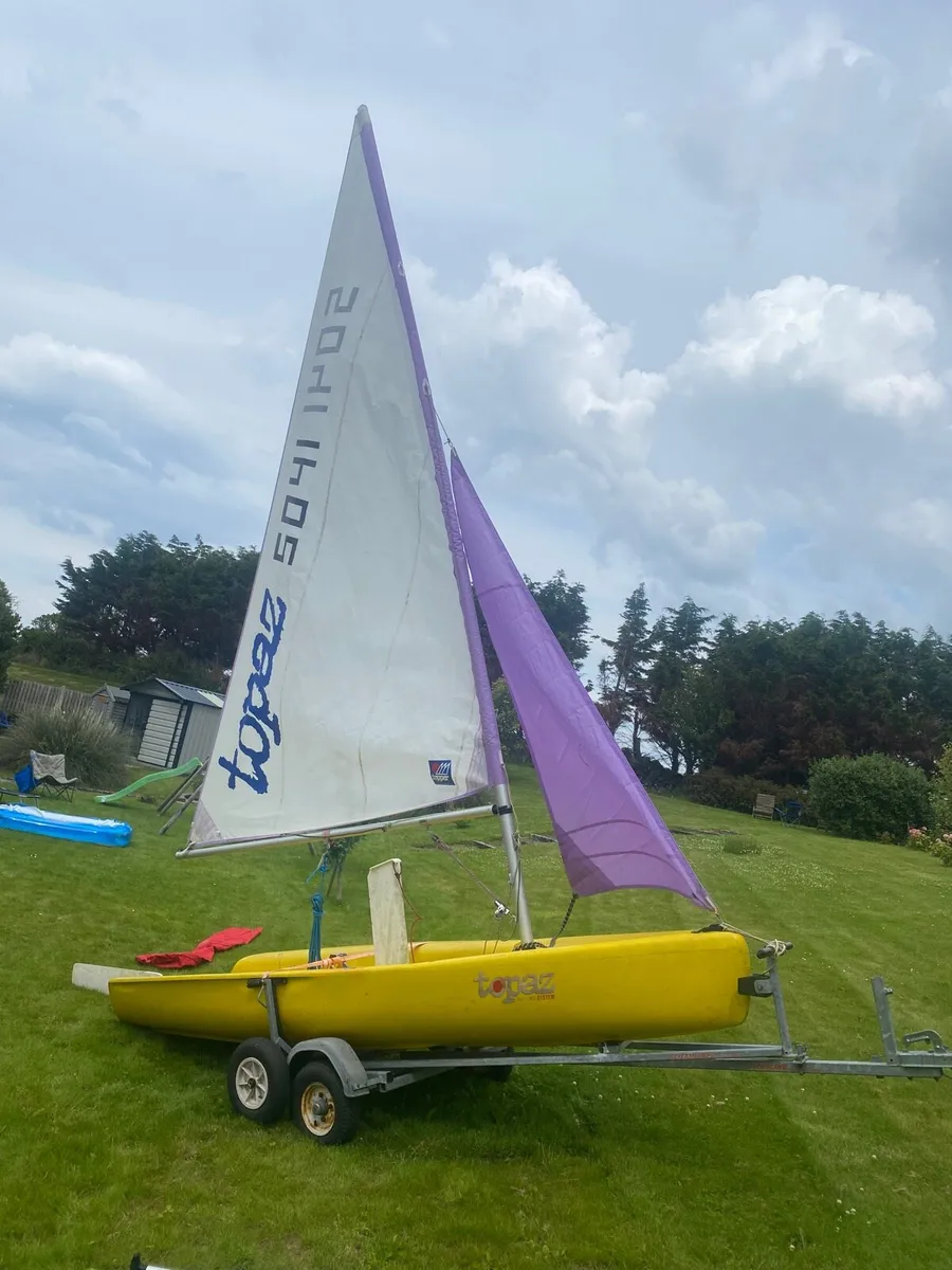 Topaz sailing Dinghy - Image 1