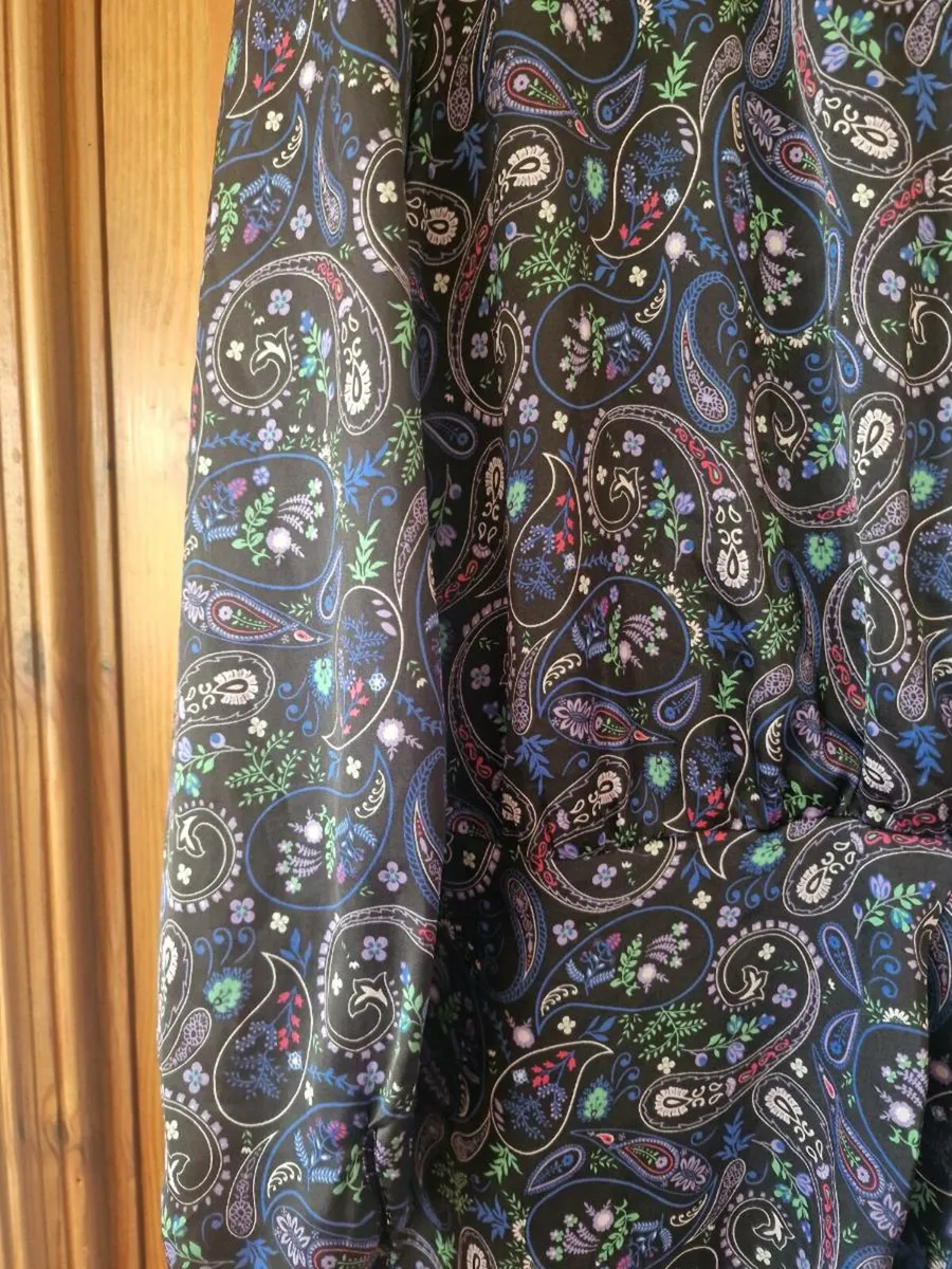 Stunning black dress new sz 26 - Image 3