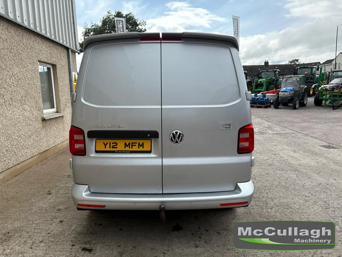 2016 Volkswagen Transporter T30 Diesel Van - Image 4
