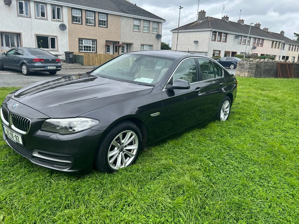 2016 BMW 520d AUTO - Image 3