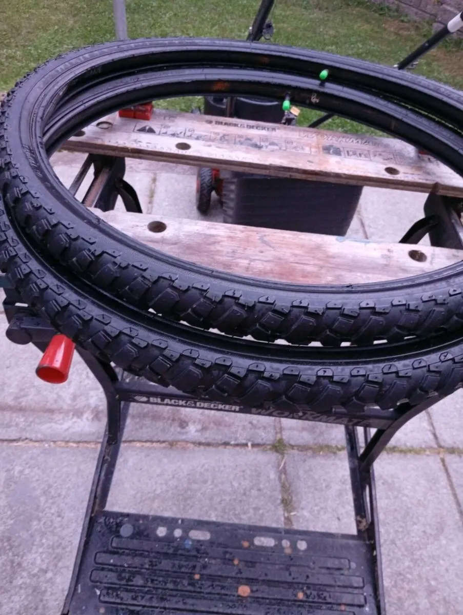 Set of 24" Tyres - Image 1
