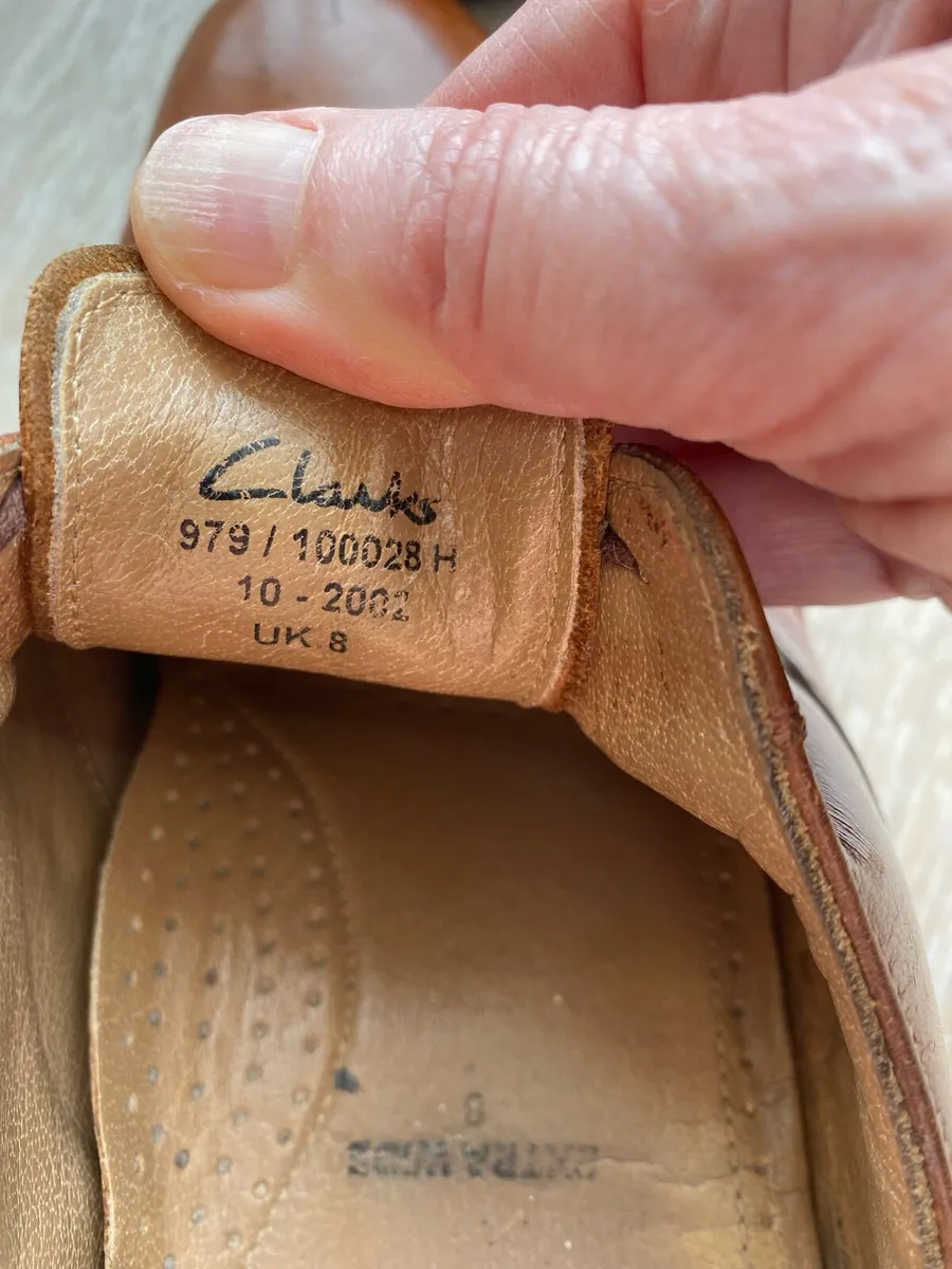 Men’s brown leather shoes - Image 2