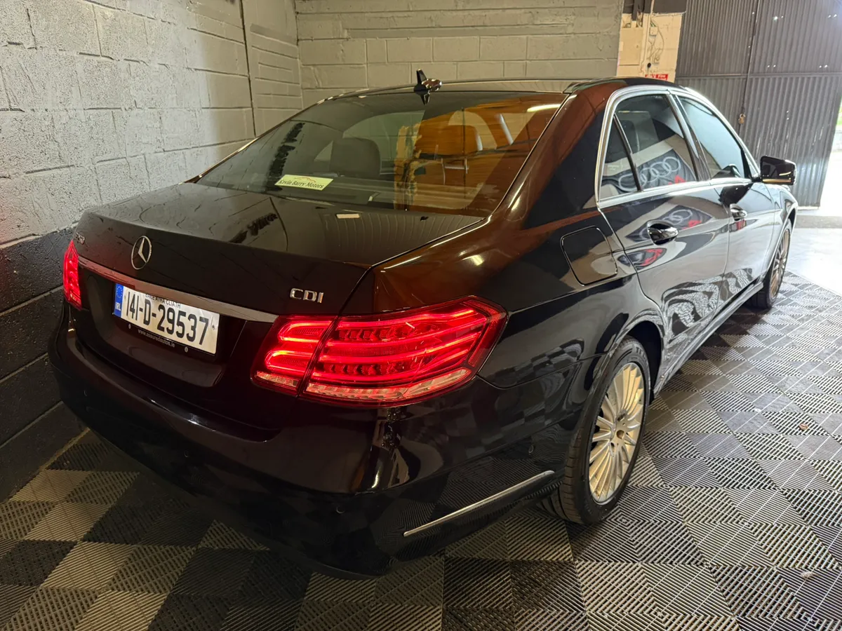 Mercedes-Benz E250 ELEGANCE 2.1 CDi - Image 3