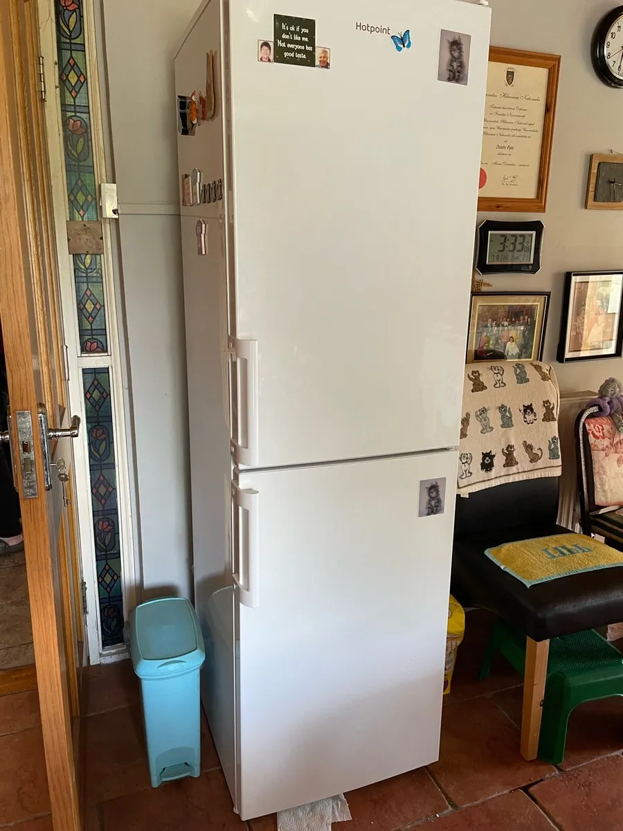 Fridge freezer - Image 2
