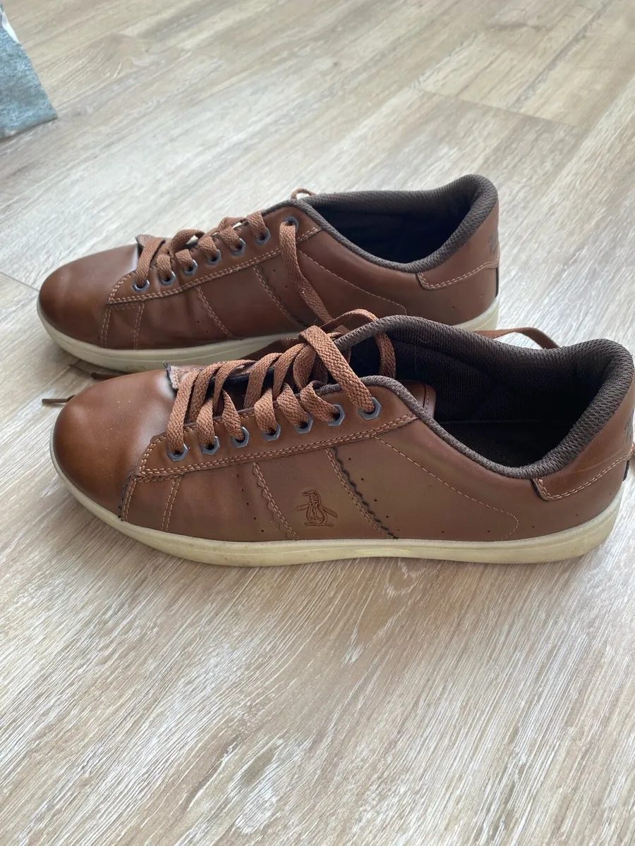 Men’s brown Original Penguin shoes - Image 1